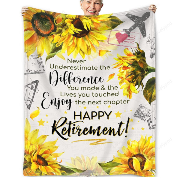 Retirement Gifts for Women, Retirement Blanket for Teachers Nurses Mom Grandma Friend, Blanket for Birthday Valentine Ester Mother Father Day